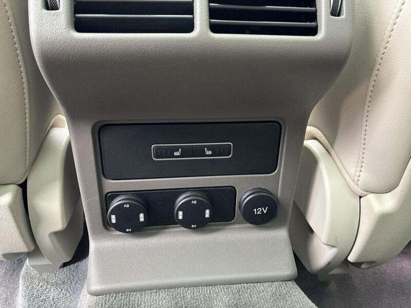 Jaguar F-PACE vaihtoauto