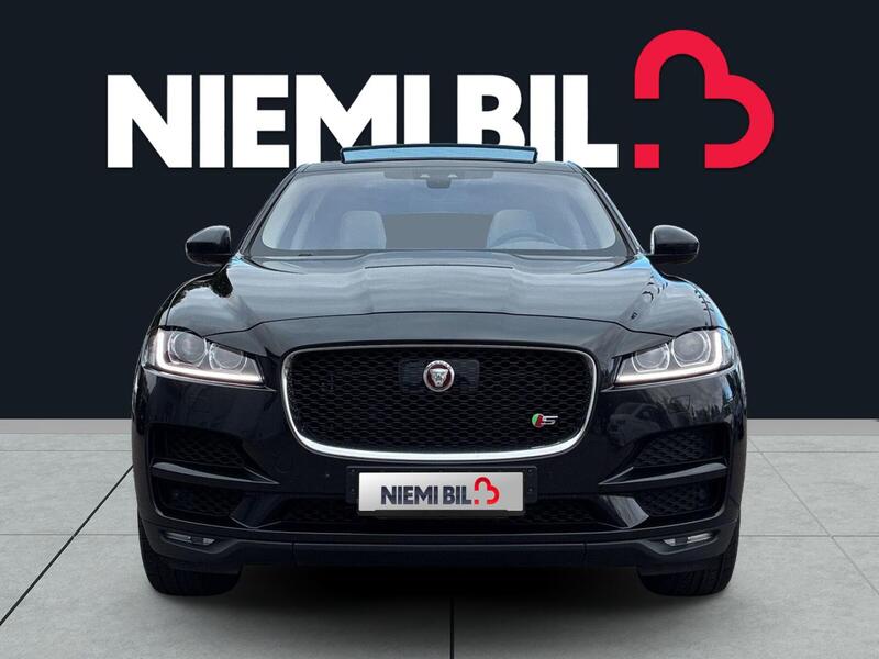 Jaguar F-PACE vaihtoauto