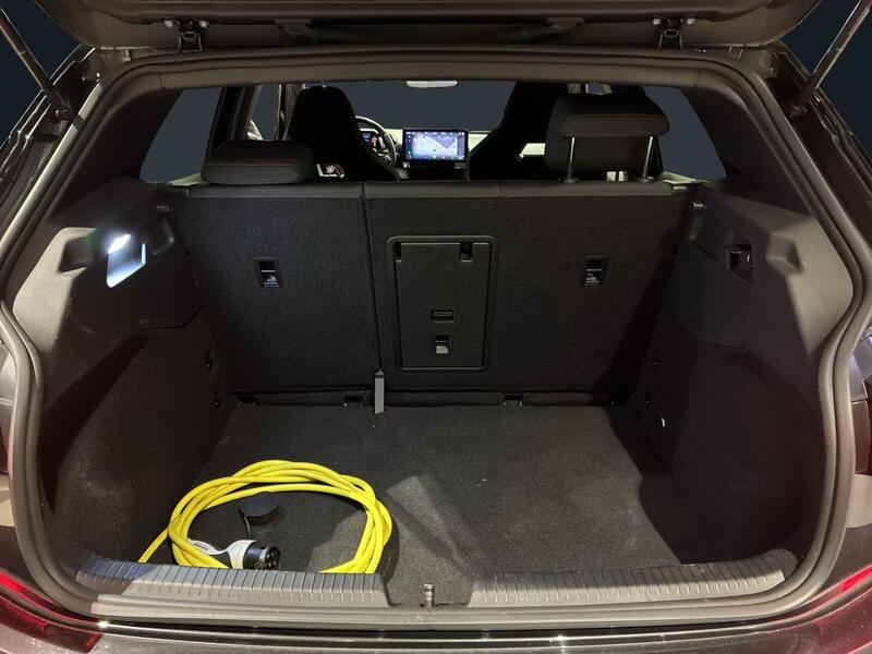 Cupra Born vaihtoauto