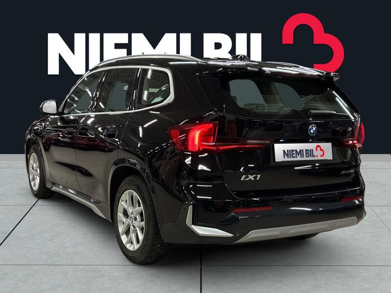BMW iX1 vaihtoauto