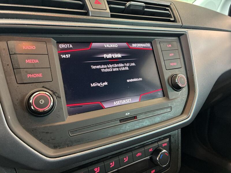 SEAT Arona vaihtoauto