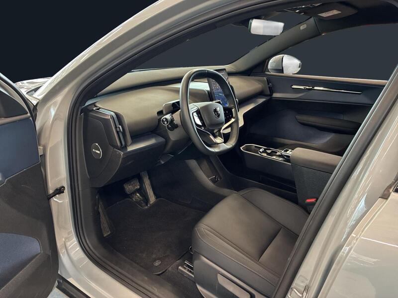 Volvo EX30 vaihtoauto