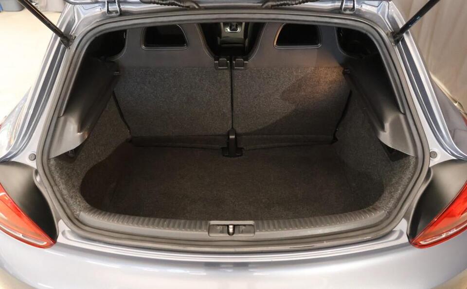 Volkswagen Scirocco vaihtoauto