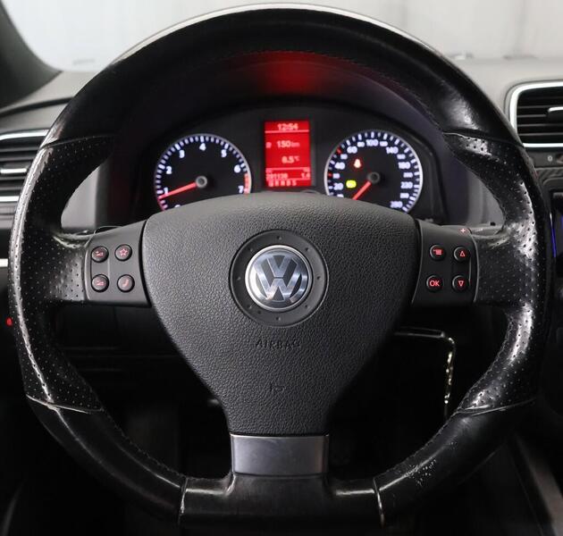 Volkswagen Scirocco vaihtoauto