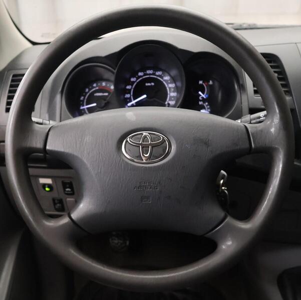 Toyota Hilux vaihtoauto