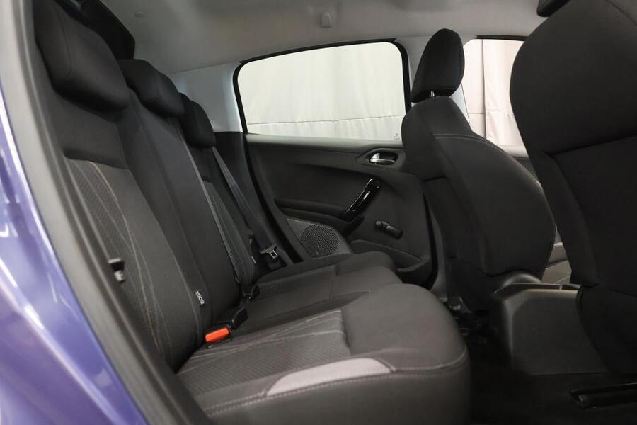 Peugeot 208 vaihtoauto