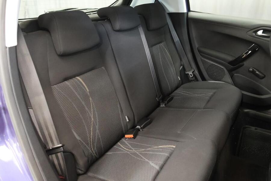 Peugeot 208 vaihtoauto