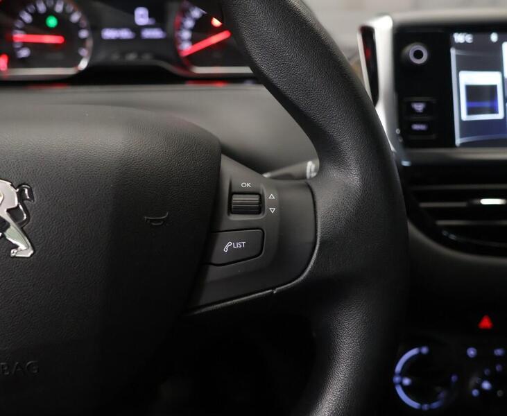 Peugeot 208 vaihtoauto