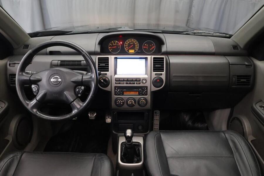 Nissan X-Trail vaihtoauto