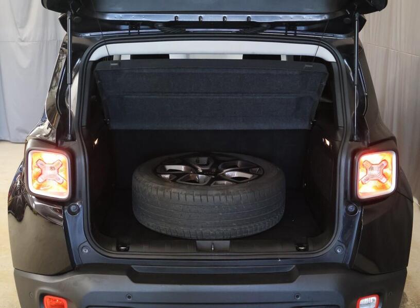 Jeep Renegade vaihtoauto