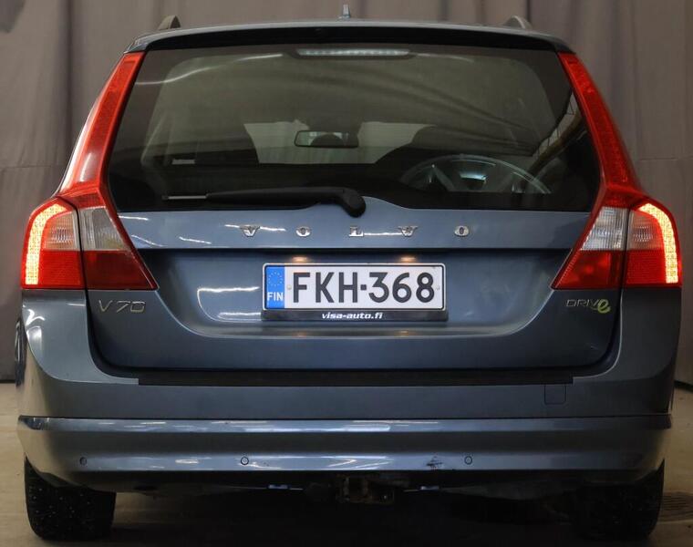 Volvo V70 vaihtoauto