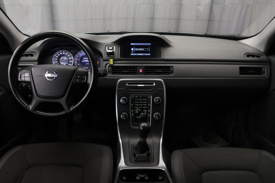 Volvo V70 vaihtoauto