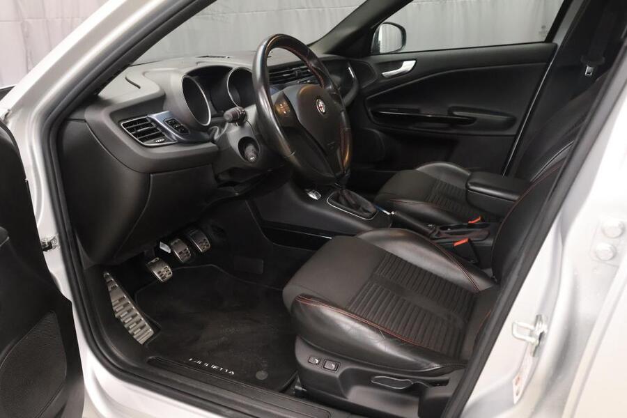 Alfa Romeo Giulietta vaihtoauto