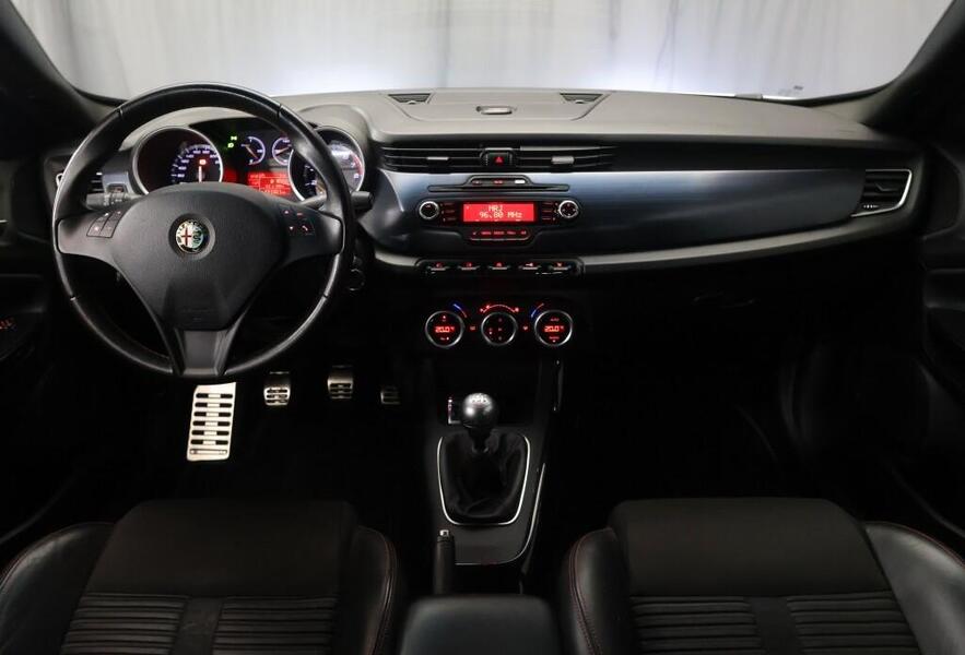 Alfa Romeo Giulietta vaihtoauto