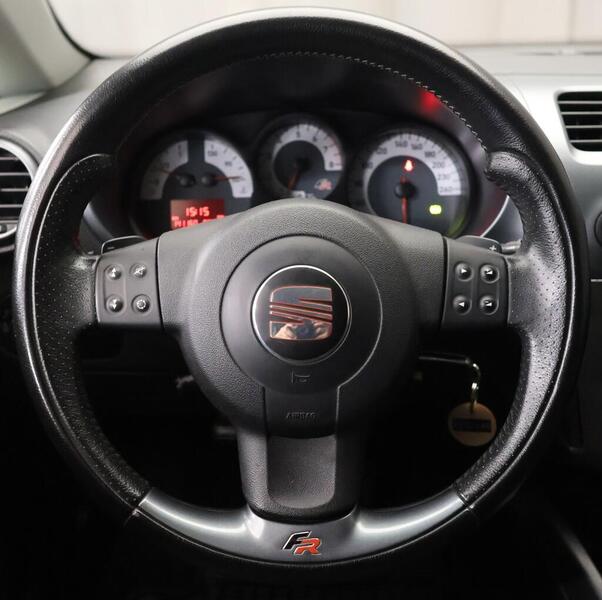 SEAT Leon vaihtoauto