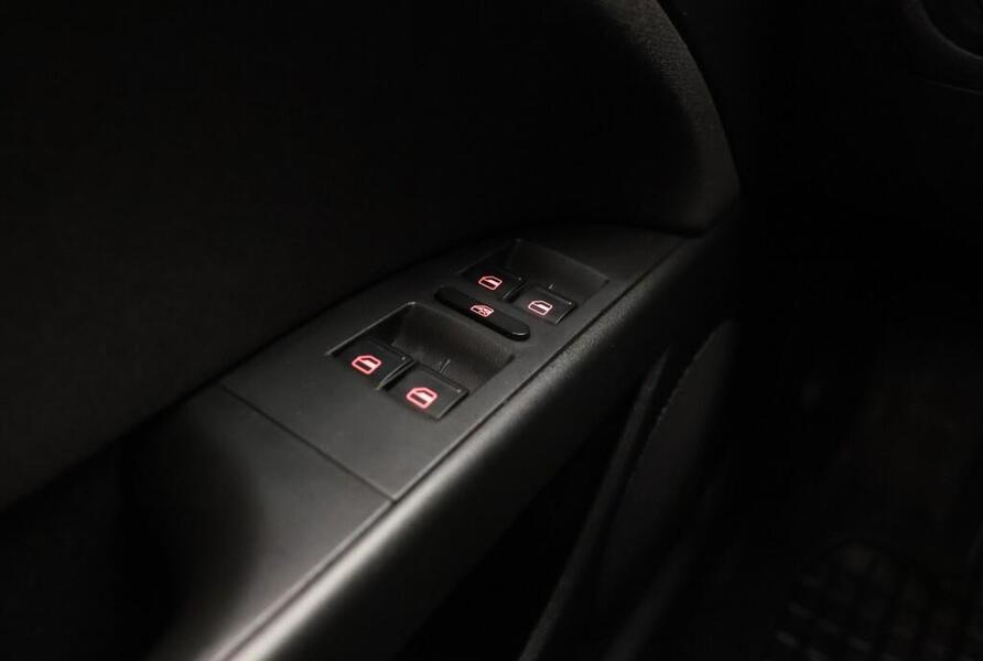 SEAT Leon vaihtoauto