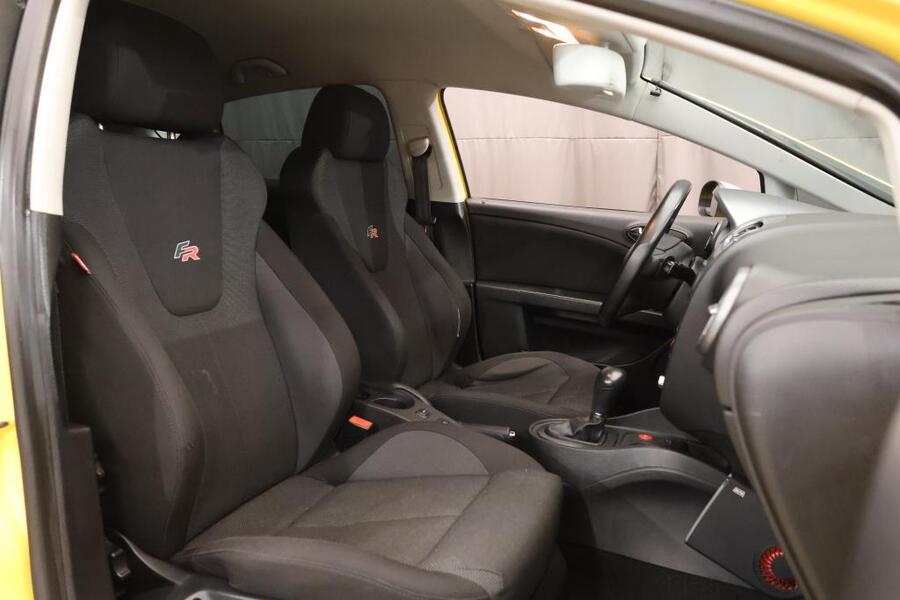 SEAT Leon vaihtoauto