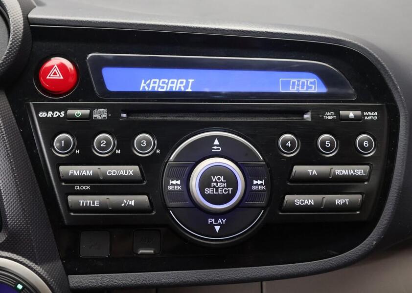 Honda Insight vaihtoauto