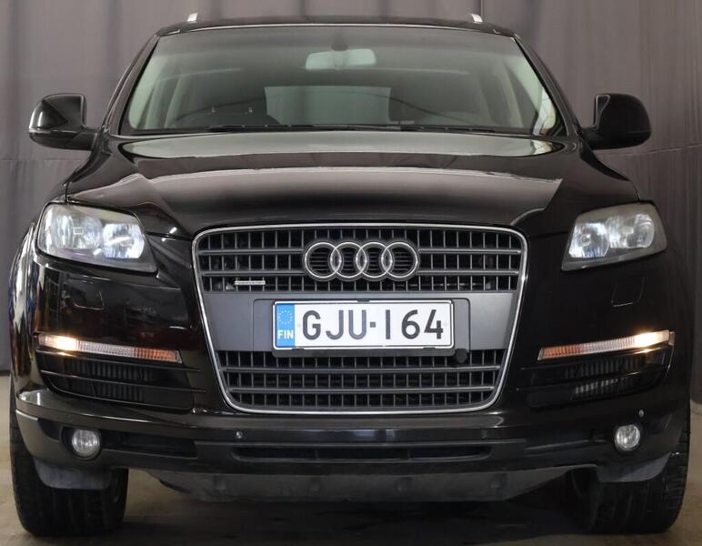 Audi Q7 vaihtoauto
