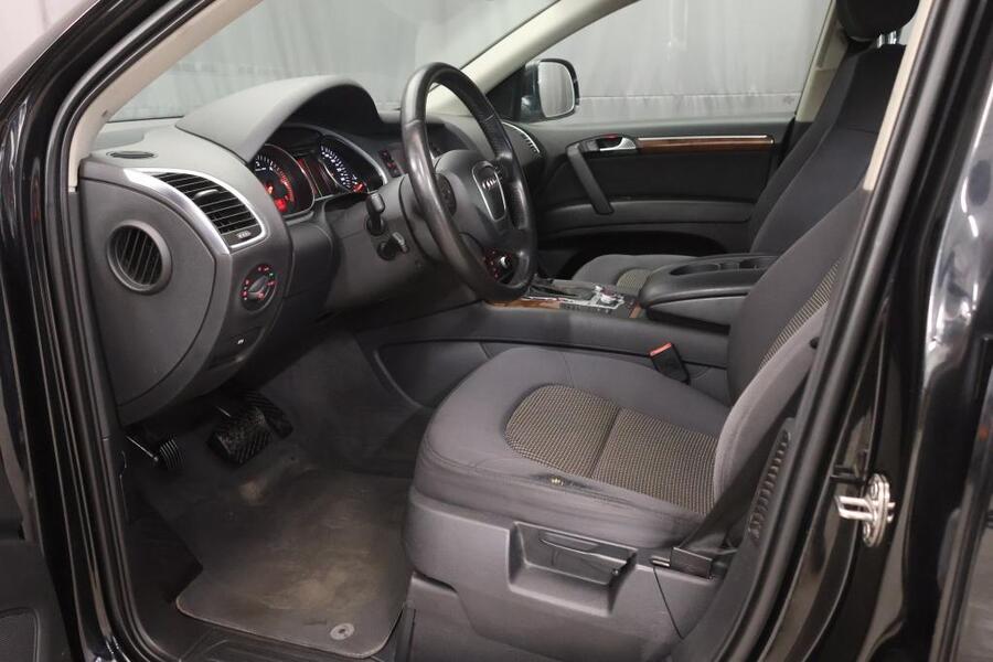 Audi Q7 vaihtoauto