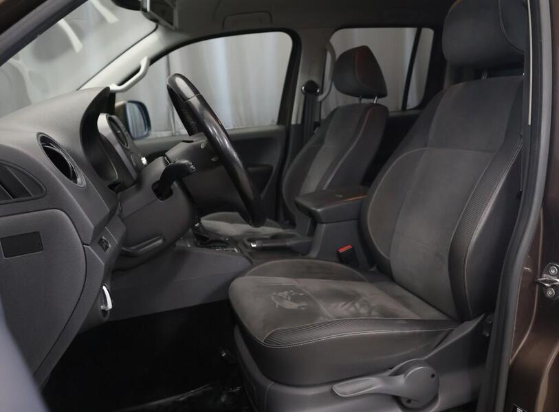 Volkswagen Amarok vaihtoauto