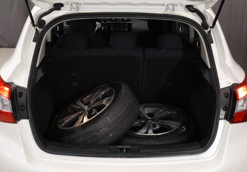 Nissan Pulsar vaihtoauto