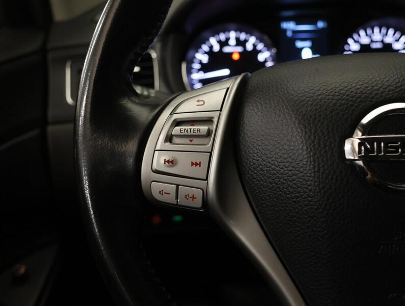 Nissan Pulsar vaihtoauto