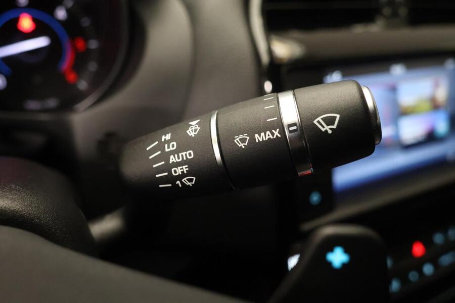 Jaguar XE vaihtoauto