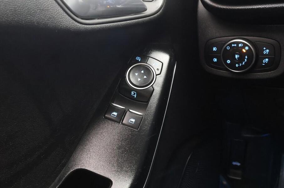 Ford Fiesta vaihtoauto