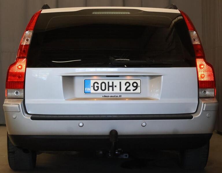Volvo V70 vaihtoauto
