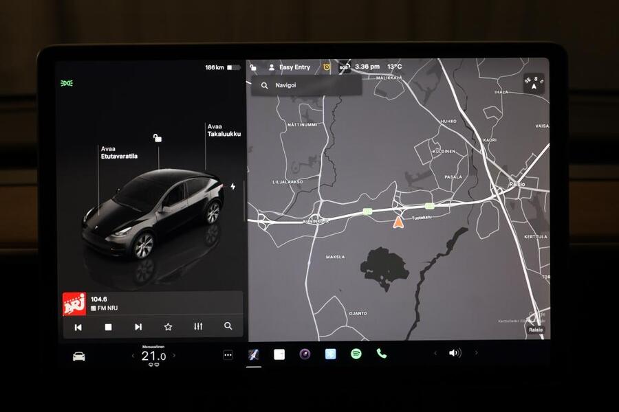 Tesla Model Y vaihtoauto