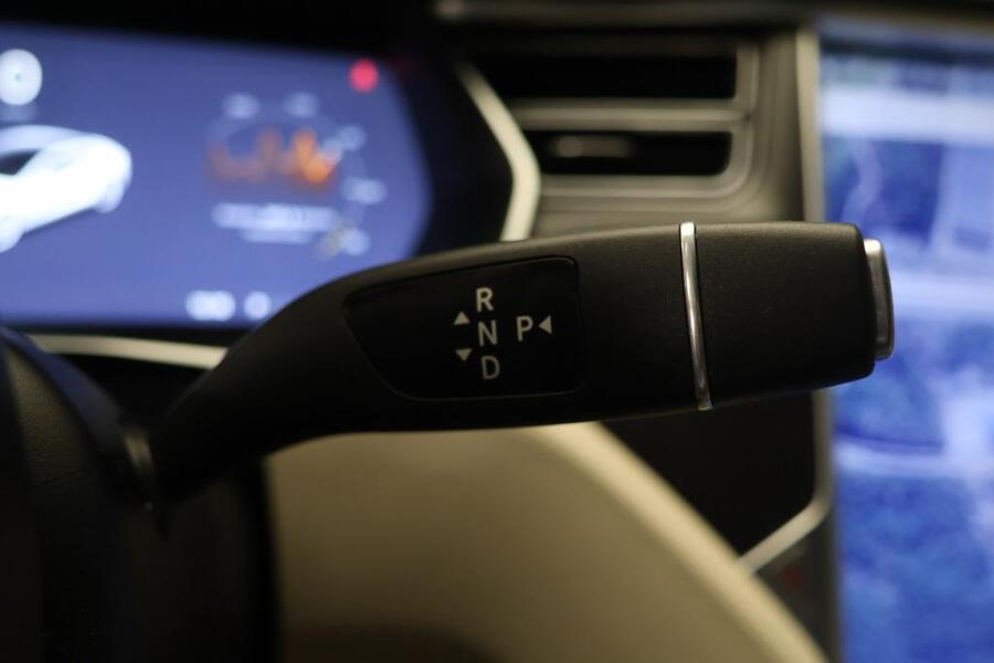 Tesla Model S vaihtoauto