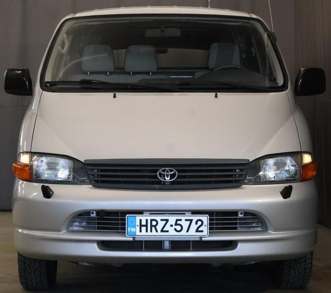 Toyota Hiace vaihtoauto