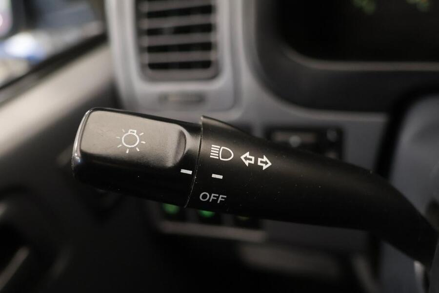 Toyota Hiace vaihtoauto