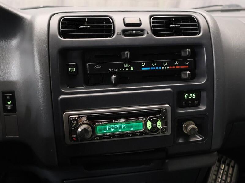 Toyota Hiace vaihtoauto