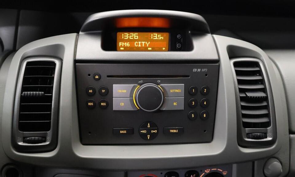 Opel Vivaro vaihtoauto