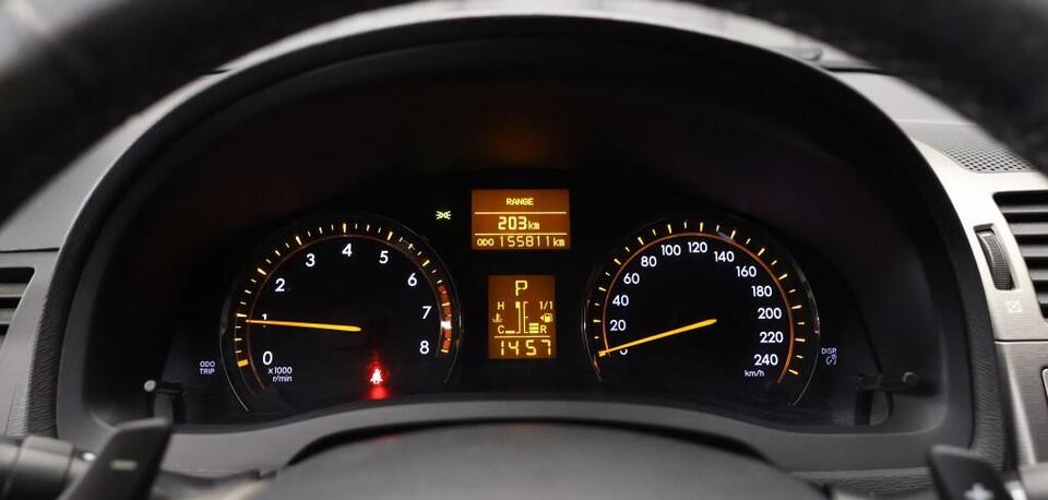 Toyota Avensis vaihtoauto