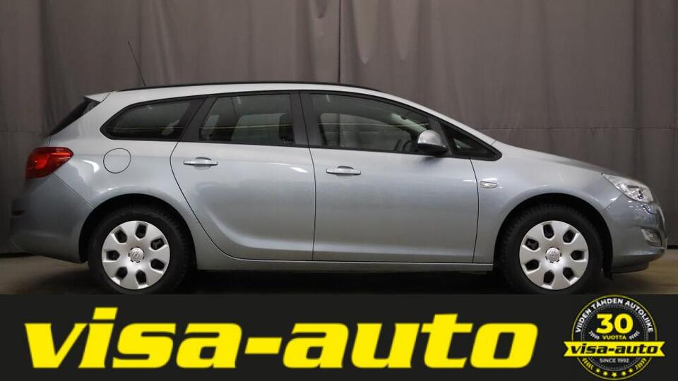 Opel Astra vaihtoauto