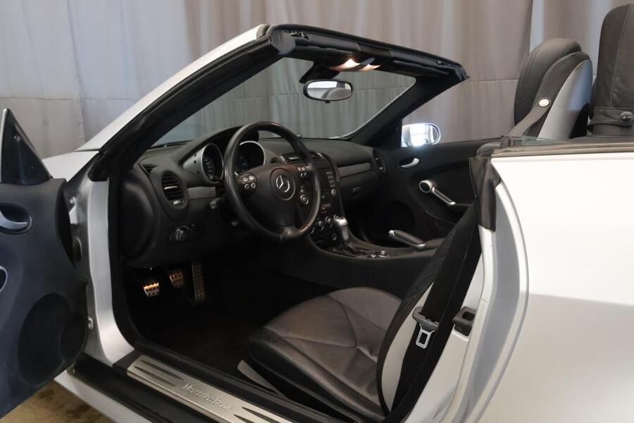 Mercedes-Benz SLK vaihtoauto