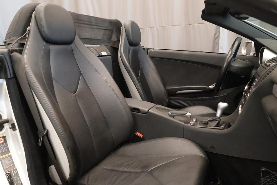 Mercedes-Benz SLK vaihtoauto