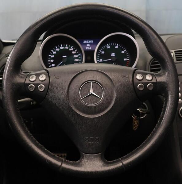 Mercedes-Benz SLK vaihtoauto