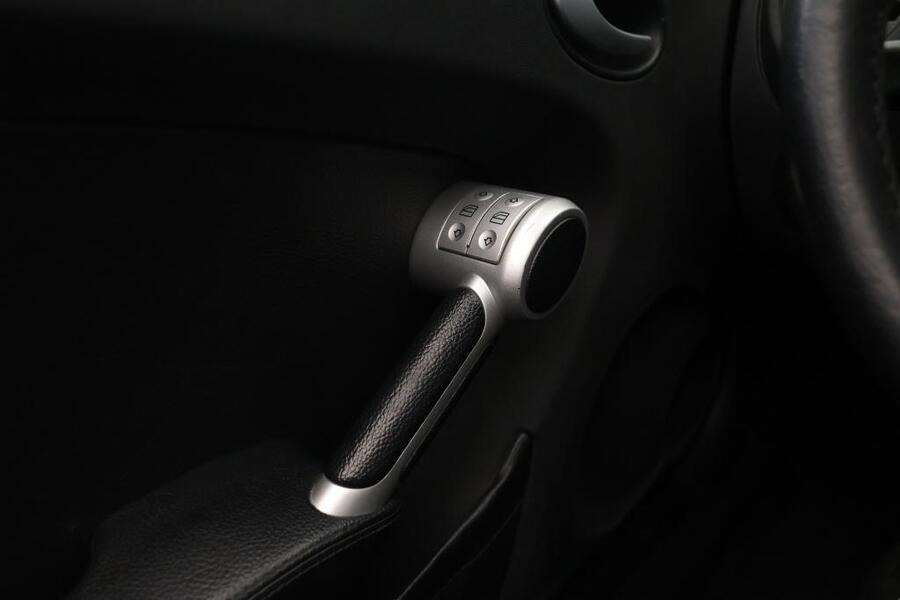 Mercedes-Benz SLK vaihtoauto