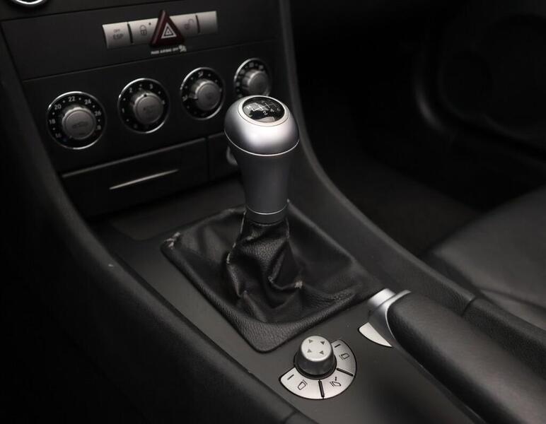 Mercedes-Benz SLK vaihtoauto