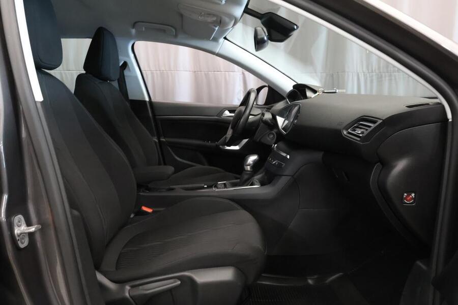 Peugeot 308 vaihtoauto