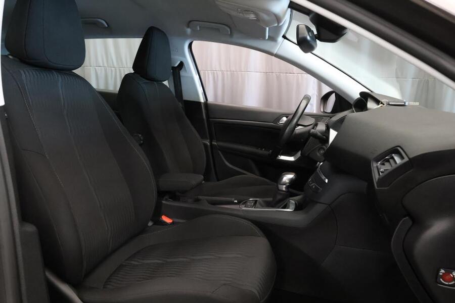 Peugeot 308 vaihtoauto