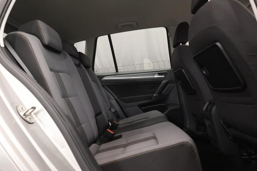 Volkswagen Golf Sportsvan vaihtoauto