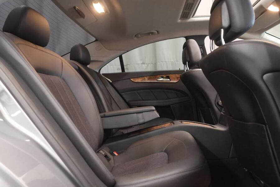 Mercedes-Benz CLS vaihtoauto