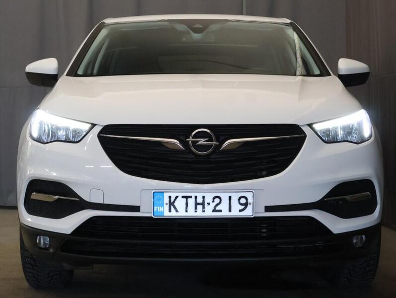 Opel Grandland X vaihtoauto