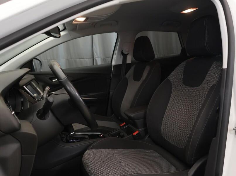 Opel Grandland X vaihtoauto