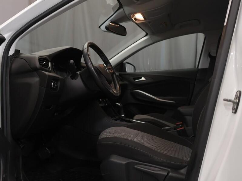 Opel Grandland X vaihtoauto